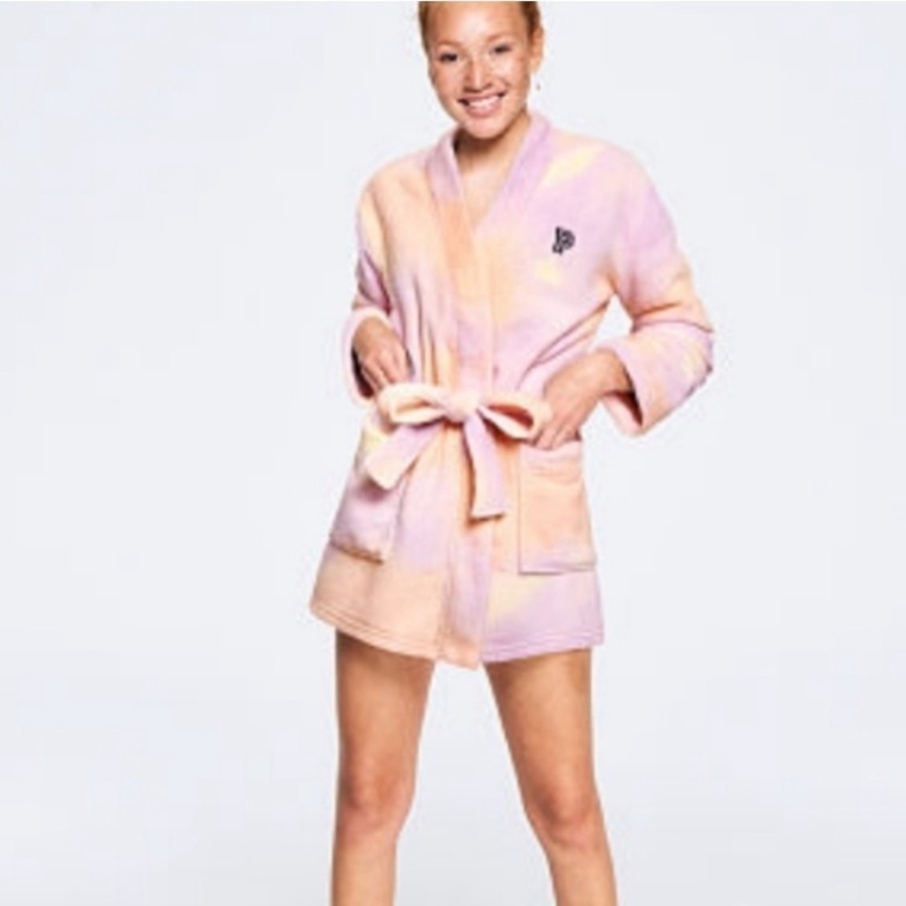 Victoria’s Secret Pink tie dye short plush robe size XS